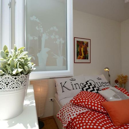 Apartment Vacation In Zadar - Mirna Exterior photo